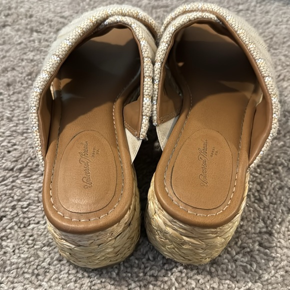 ADORABLE PLATFORMS - Picture 5 of 7